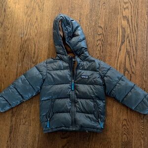 Patagonia Charcoal Hooded Puffer Jacket